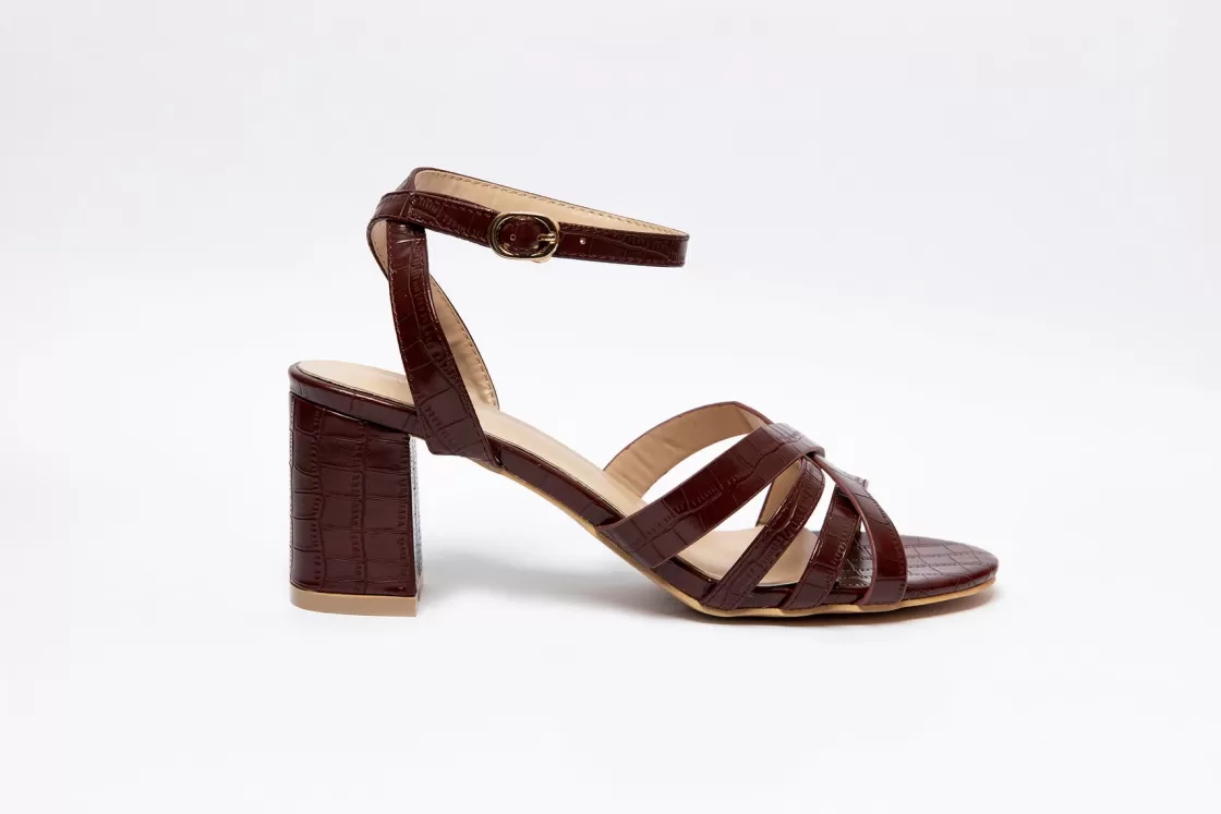 Sandals*BREE Bandolino - Sandal Heels