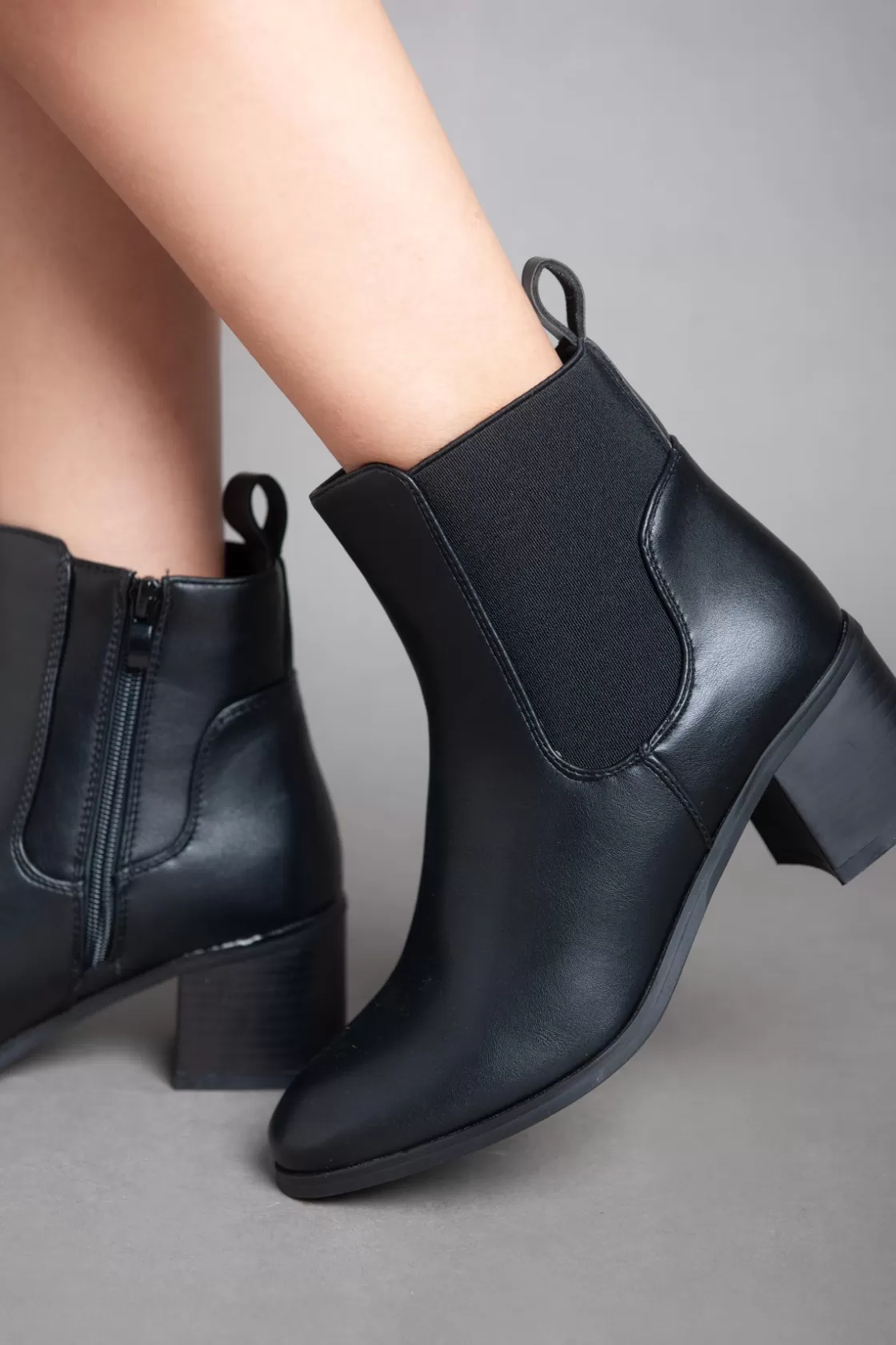 Boots*BREE Classic Ankle Boot - Black