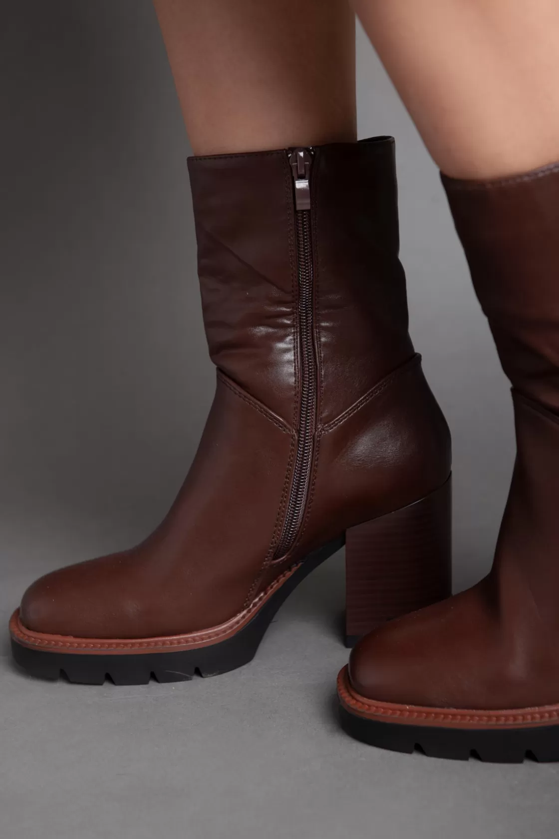 Boots*BREE Classic Half Boot - Brown