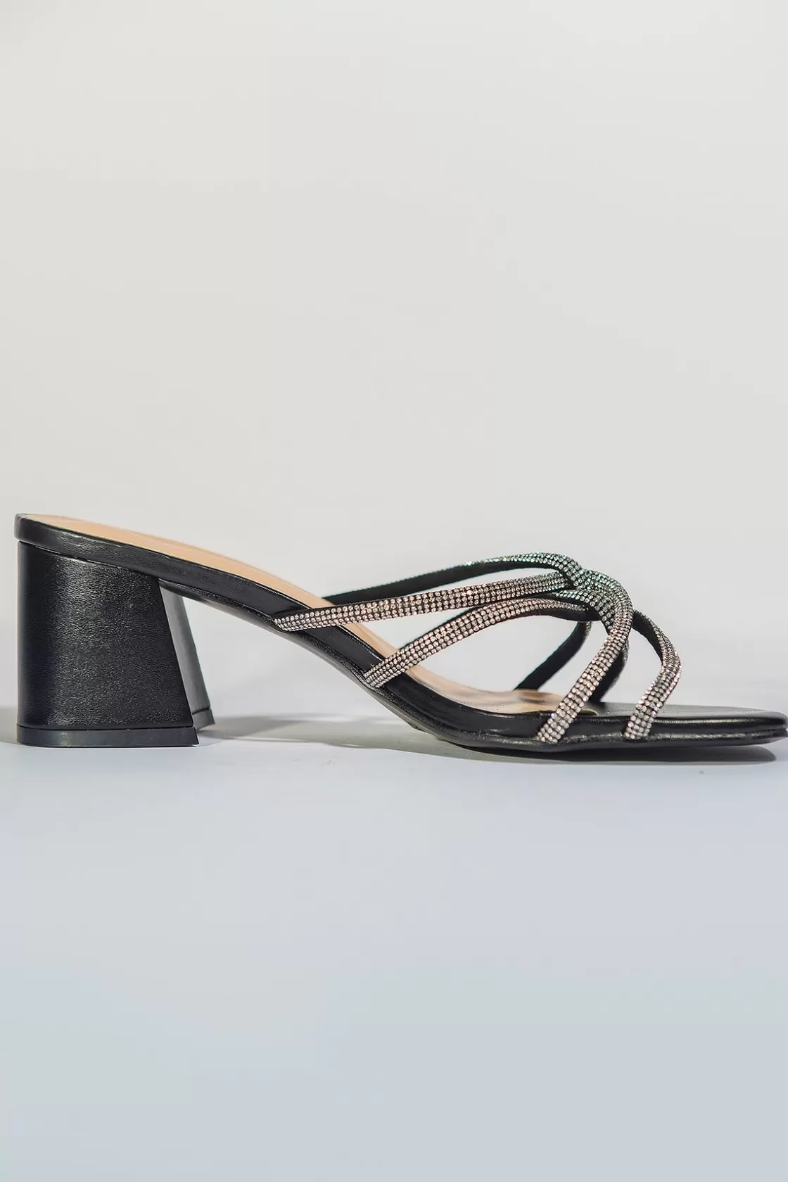 Sandals*BREE Entangled Heels - Black