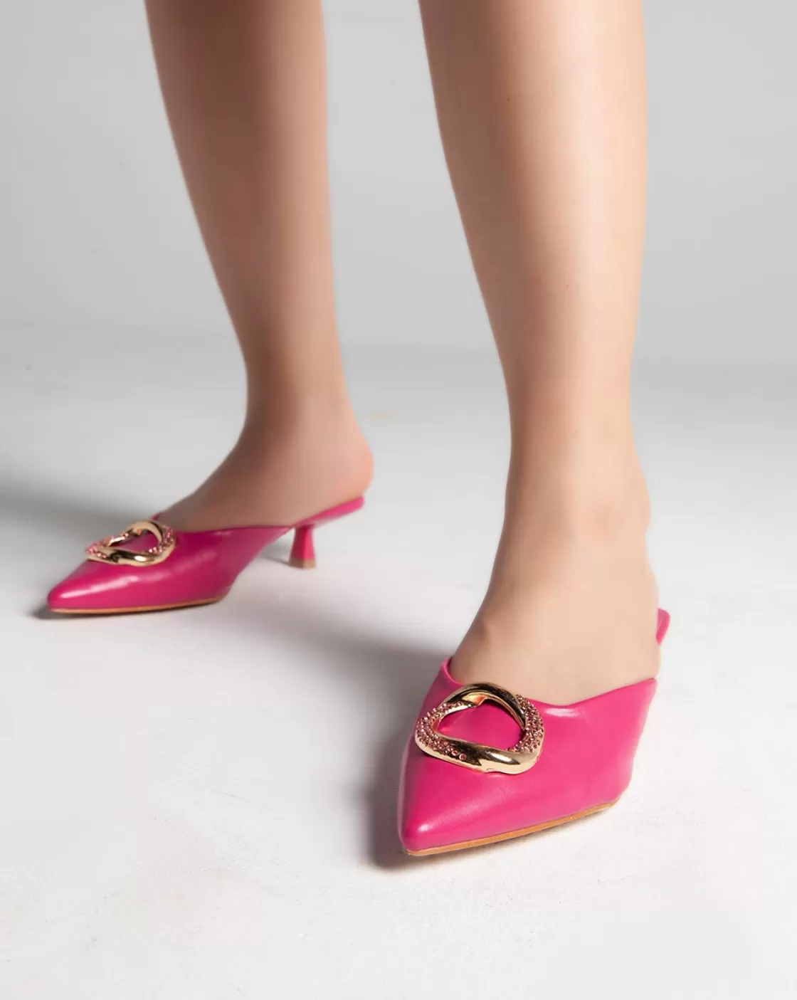 Sandals*BREE Golden Ring Closed Toe Mules - Sandals - Pink