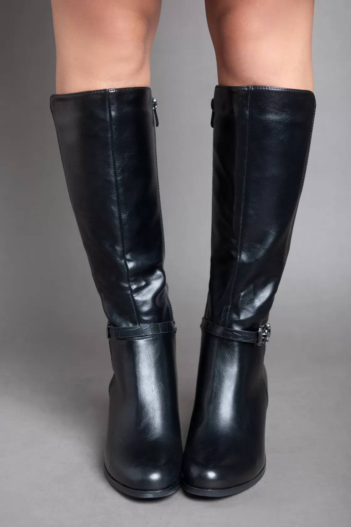 Boots*BREE Leather Strap With Chains - Knee Boot - Black