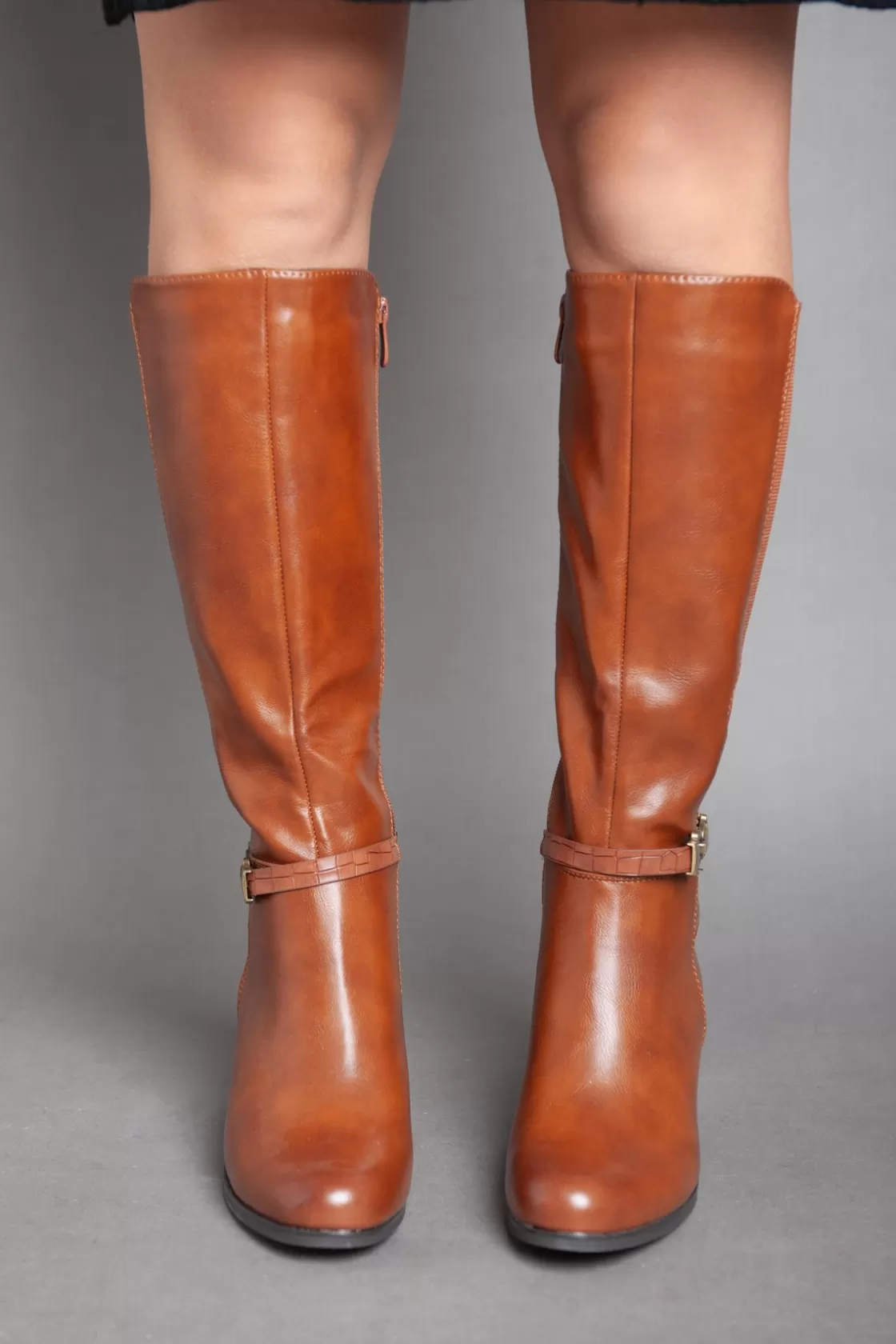 Boots*BREE Leather Strap With Chains - Knee Boot - Camel