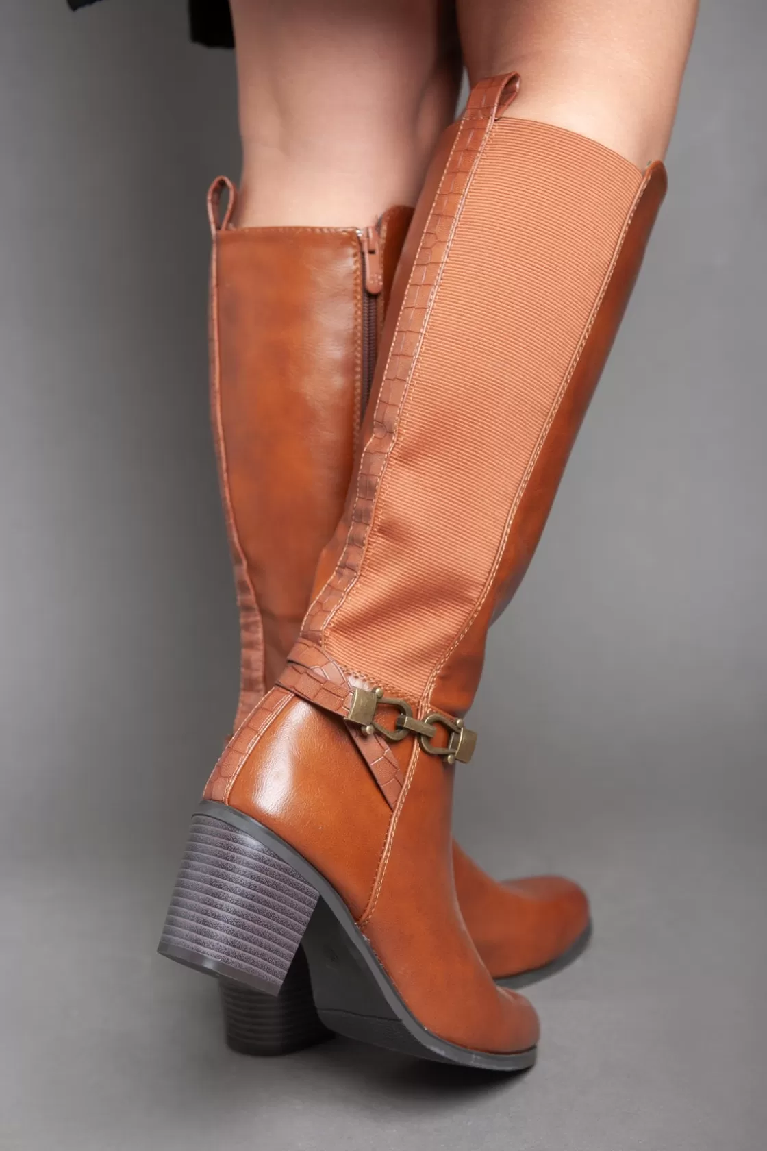 Boots*BREE Leather Strap With Chains - Knee Boot - Camel