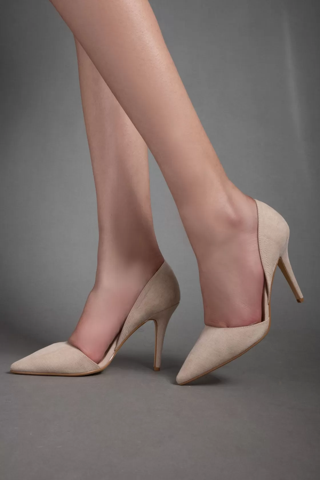 Sandals*BREE Pointed-Toe Stiletto Heels - Beige