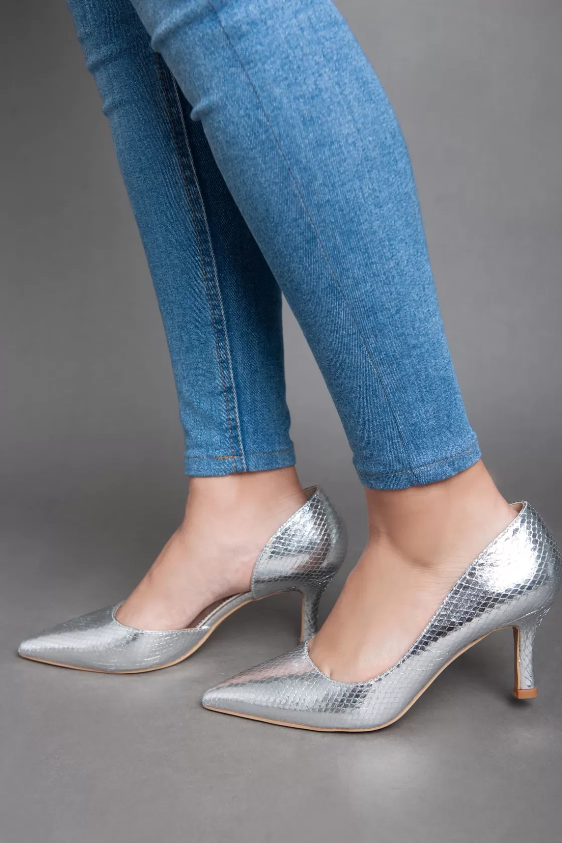 Heels*BREE Shiny Croc Leather High Heels - Silver