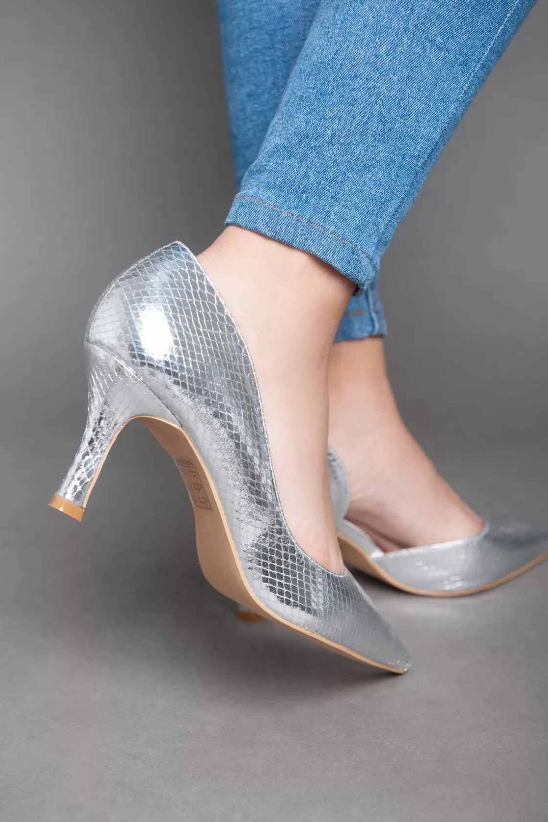 Heels*BREE Shiny Croc Leather High Heels - Silver