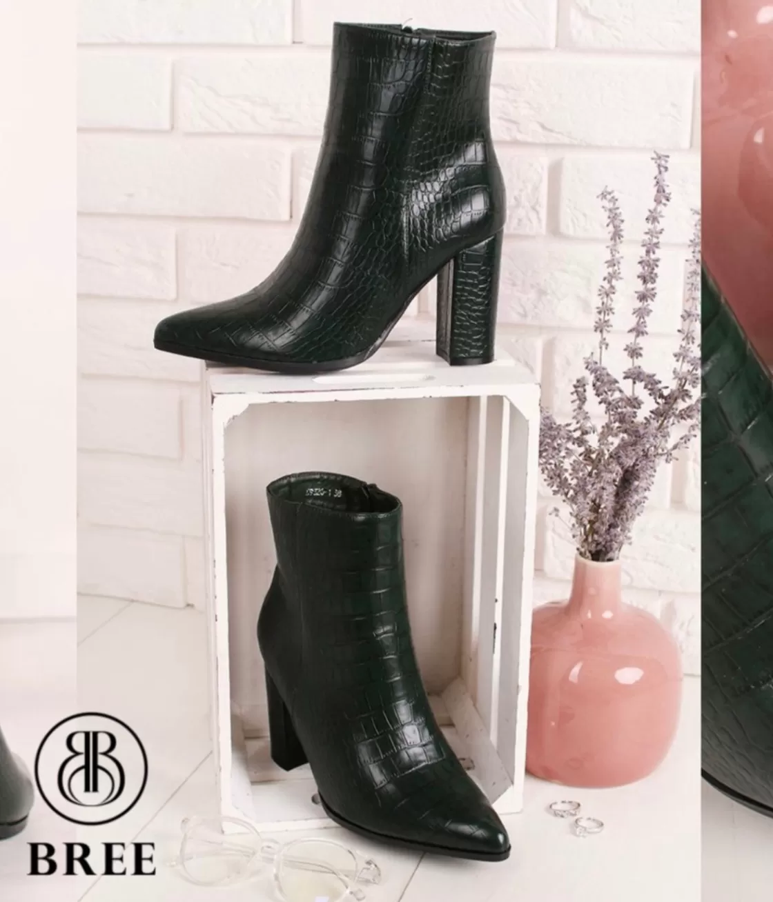 Boots*BREE Snake Leather Ankle Boots - green