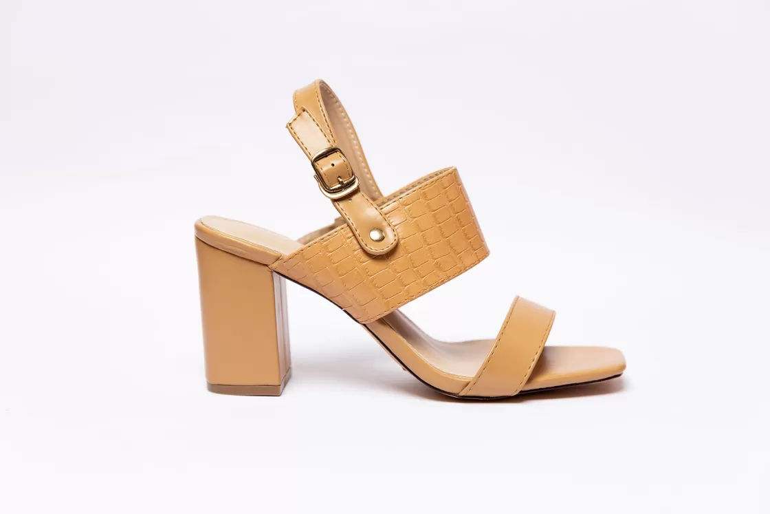 Sandals*BREE Strappy Chunky - Heeled