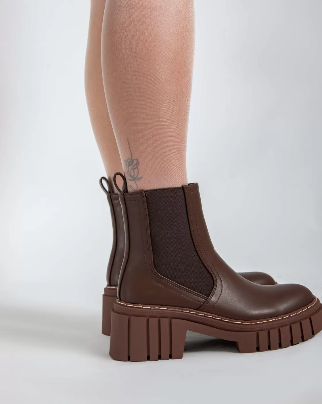 Boots*BREE Suedo Ankle Boots - Brown