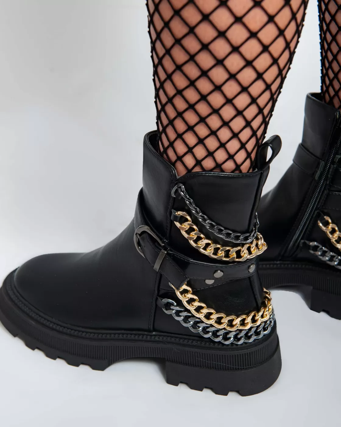 Boots*BREE Tessa Chunky Chain Details - Black