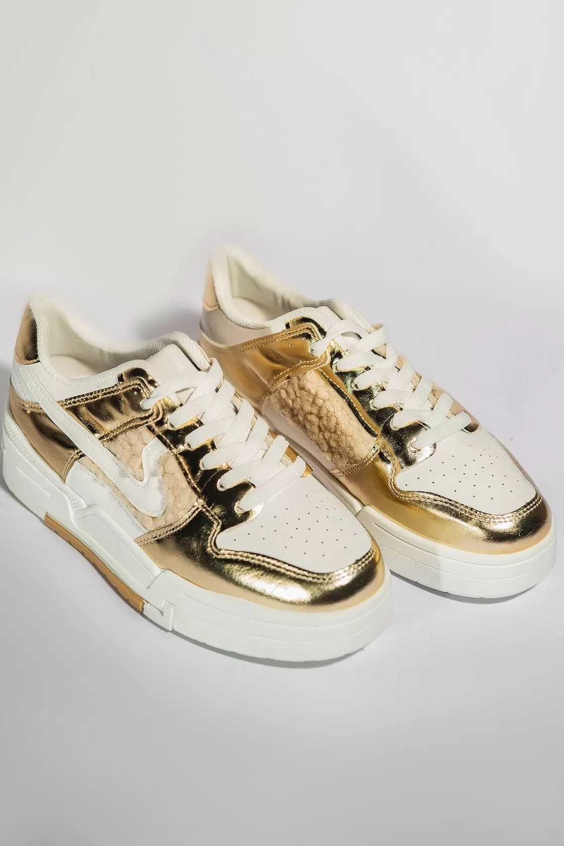 Sneakers*BREE The Right Mark Sneakers - Gold