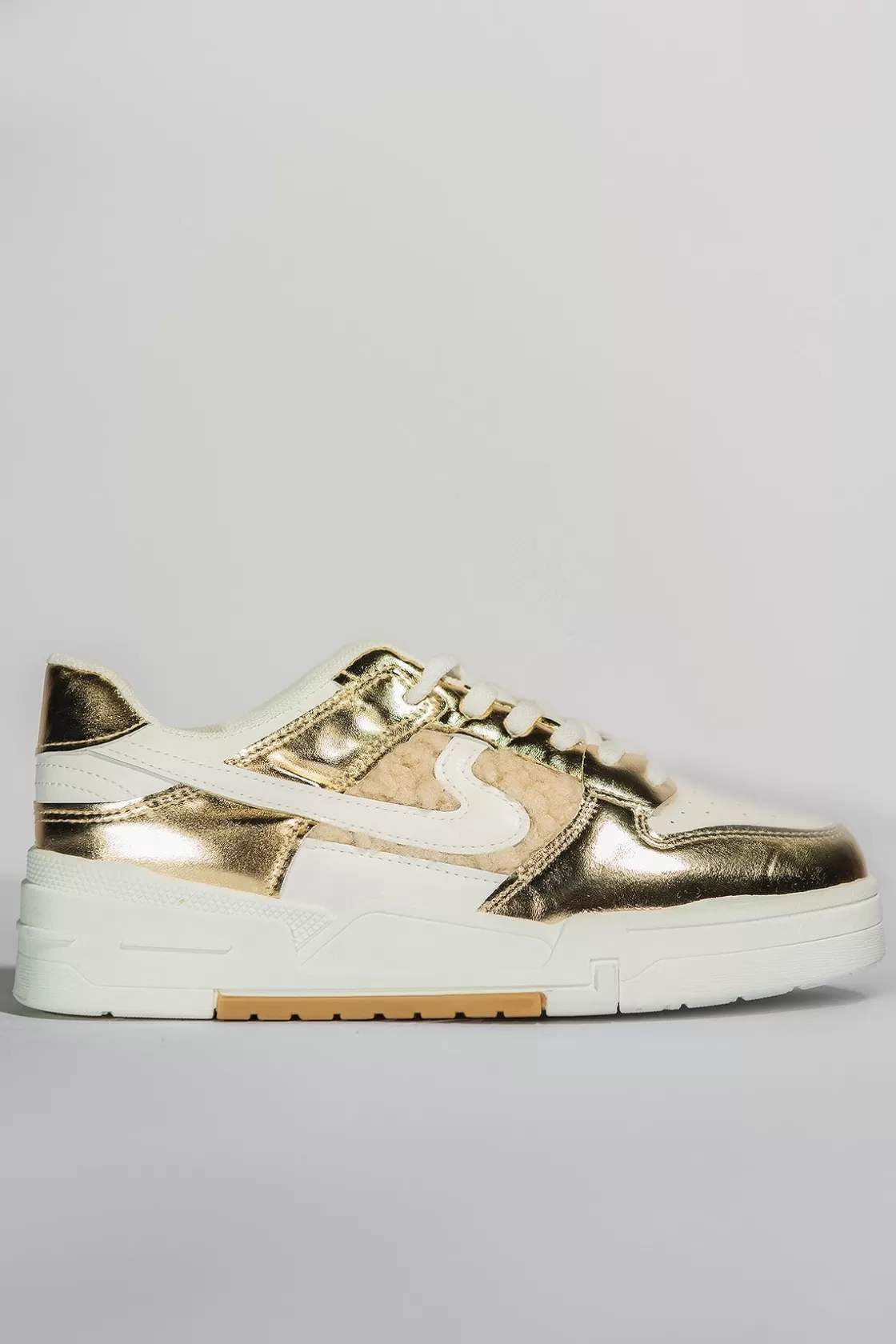 Sneakers*BREE The Right Mark Sneakers - Gold